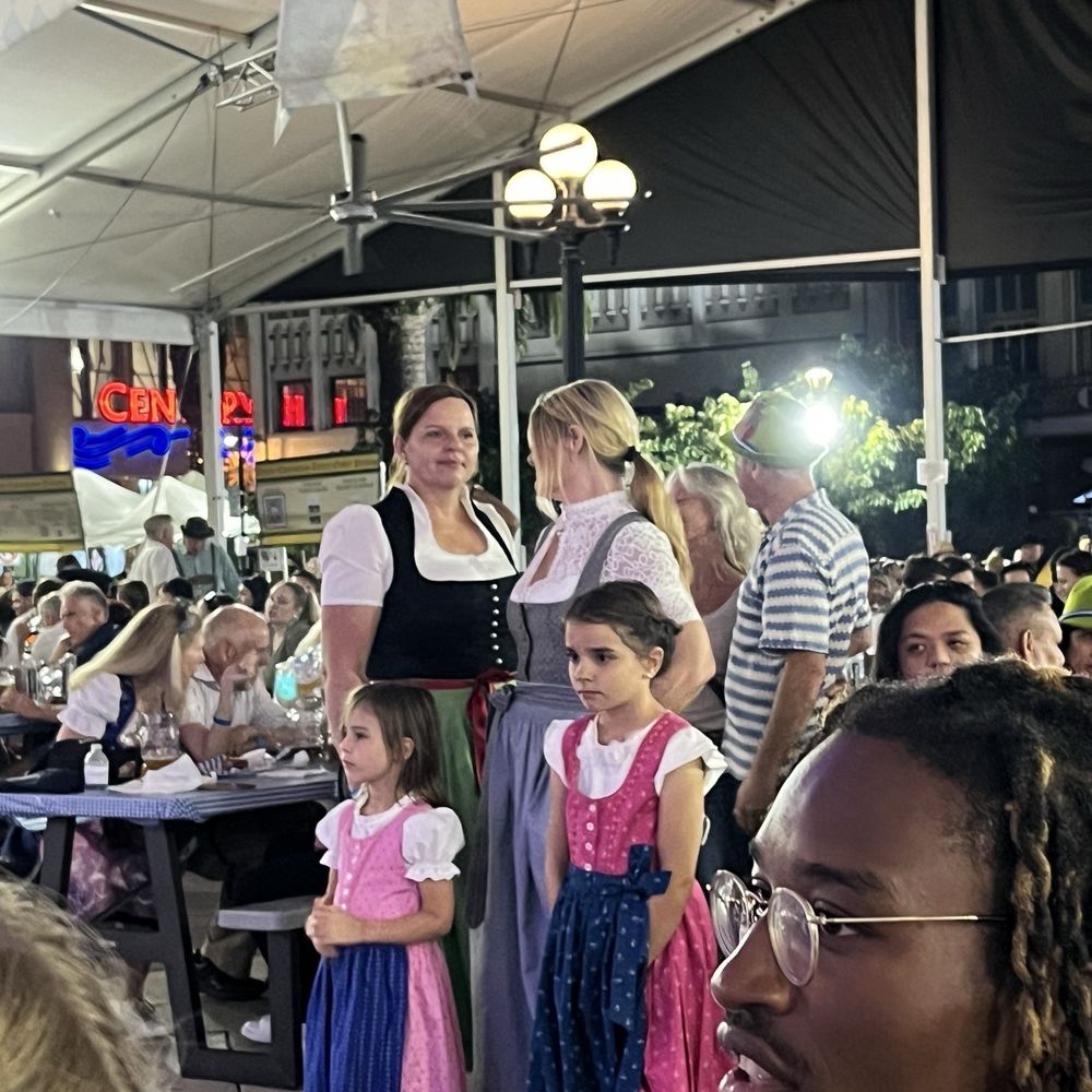 Oktoberfest - Dancers - Festivals Near Me - Redwood City, California Oktoberfest - Dancers - Festivals Near Me - Redwood City, California