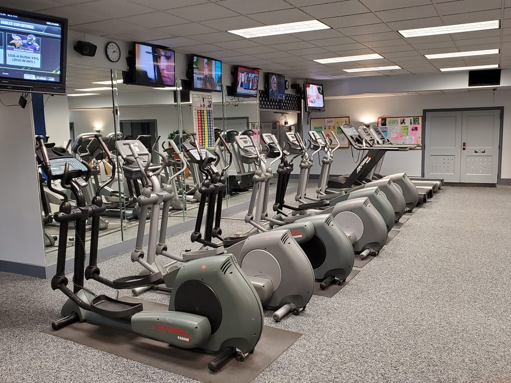 HARRO EAST ATHLETIC CLUB 17 Photos & 13 Reviews 400 Andrews St