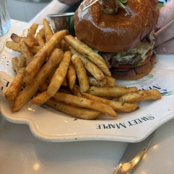 Sweet Maple - Breakfast & Brunch Near Me - Santa Monica, California Sweet Maple - Breakfast & Brunch Near Me - Santa Monica, California