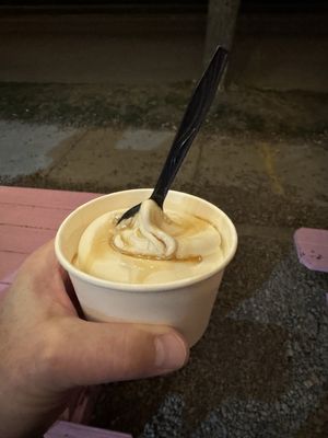 Little Gordo Creemee Stand by null