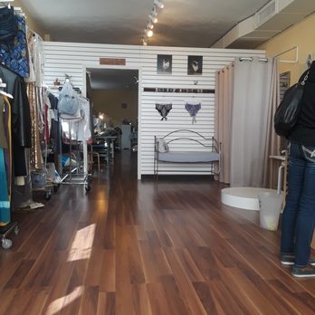 Nick's Alterations - Sewing & Alterations Near Me - Hollywood, Florida