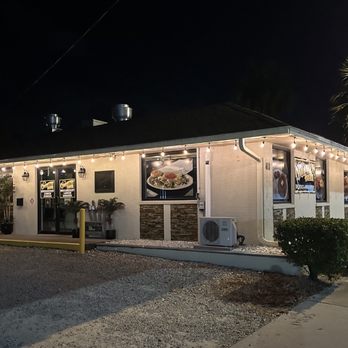 C's Country Diner - the outside of the restaurant - Diners Near Me - DeLand, Florida C's Country Diner - the outside of the restaurant - Diners Near Me - DeLand, Florida