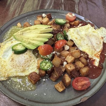 Huevos Etc - Huevos Divorciados - Pancakes Near Me - Indianapolis, Indiana