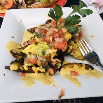 Moku Roots - Loaded Fries (Vegan) - Vegan Near Me - Kula, Hawaii