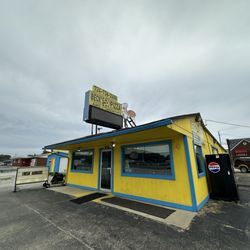 Beck's Pizza and Sandwich shop