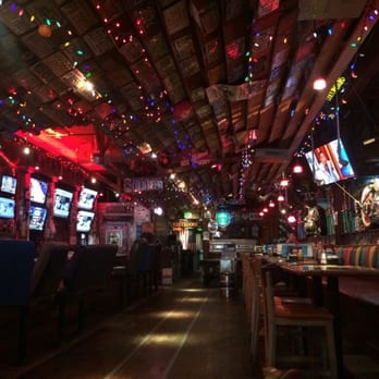 Barney's Beanery - Breakfast & Brunch Near Me - Westwood, California