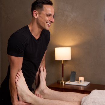 Bodywork By Bene - Stretching big feet - Massage Near Me Bodywork By Bene - Stretching big feet - Massage Near Me