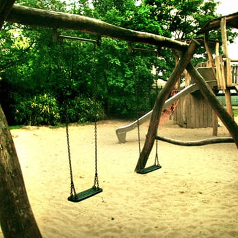 Bbr! BeD & PoP DdR - Playground - Bed & Breakfast Near Me - Berlin, BE