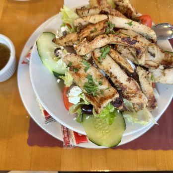 Table Talk - Greek Salad with Grilled Chicken - American Near Me - Alexandria, Virginia Table Talk - Greek Salad with Grilled Chicken - American Near Me - Alexandria, Virginia