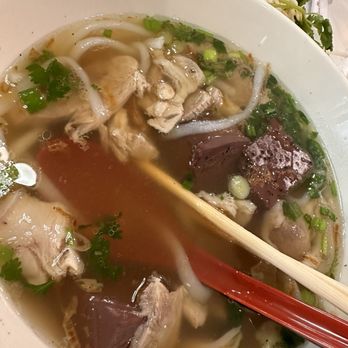 Bún Nhân Quán - Banh Canh - Vietnamese Near Me - Houston, Texas Bún Nhân Quán - Banh Canh - Vietnamese Near Me - Houston, Texas