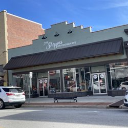 The Shoppes on Virginia Avenue