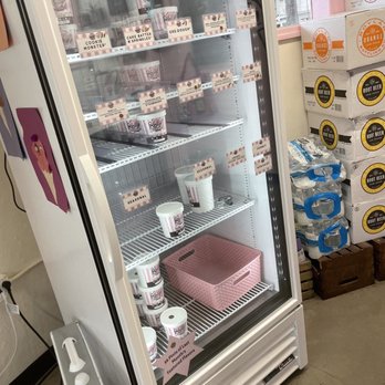 Kelly's Homemade Ice Cream - Ice Cream & Frozen Yogurt Near Me - Orlando, Florida Kelly's Homemade Ice Cream - Ice Cream & Frozen Yogurt Near Me - Orlando, Florida
