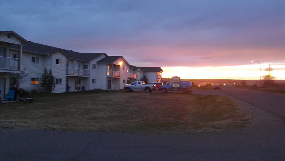 WILLOWVIEW TERRACE APARTMENT HOMES Updated July 2024 11 Photos 100 1537 92 Ave, Dawson