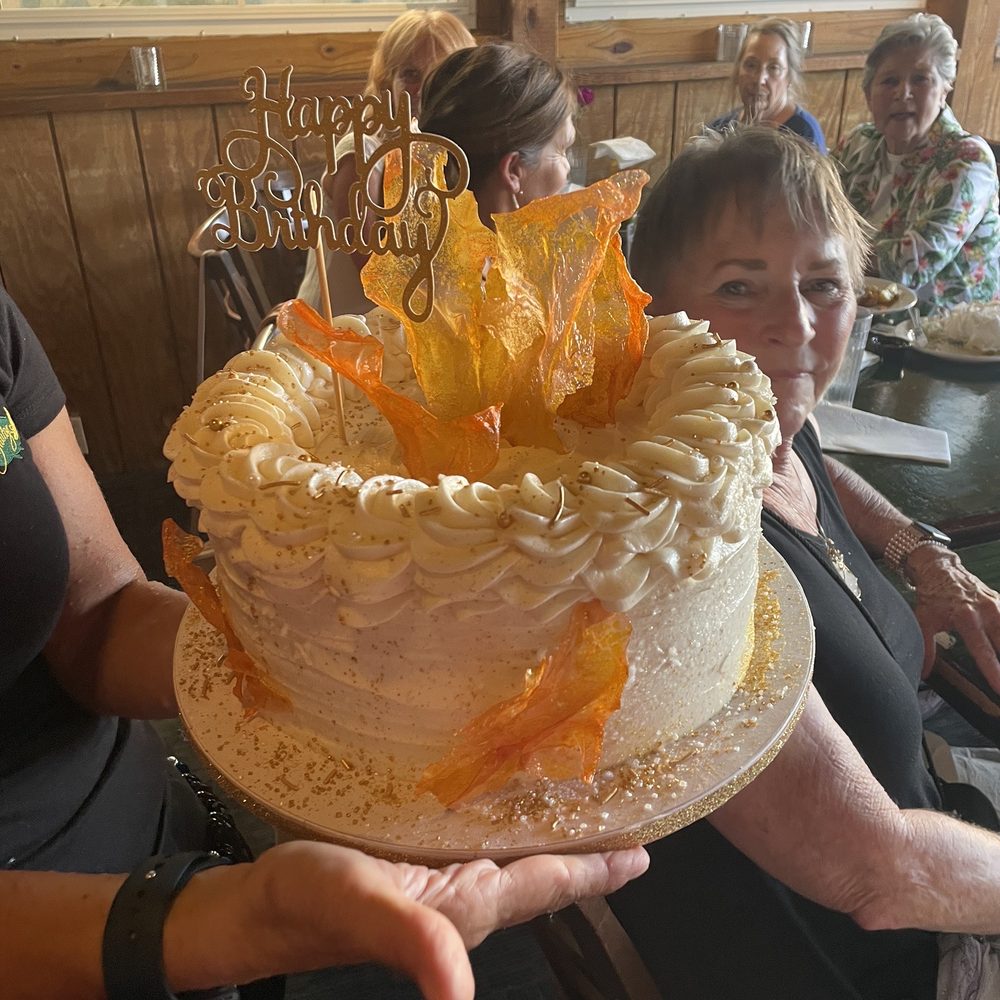 Details 75+ birthday cakes virginia beach awesomeenglish.edu.vn