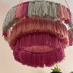 Miss Purl - Fringed tarn sculpture