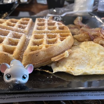 Banyan Tree - Waffle Slurp. Mmmm - Soul Food Near Me - Belle Glade, Florida Banyan Tree - Waffle Slurp. Mmmm - Soul Food Near Me - Belle Glade, Florida