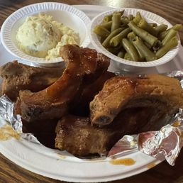 Ribs, potato salad, green beans yummmmmm M