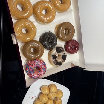 Daily R I Homemade Donuts - Donuts/Donut holes - Donuts Near Me - Johnston, Rhode Island Daily R I Homemade Donuts - Donuts/Donut holes - Donuts Near Me - Johnston, Rhode Island