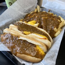 Bill's Sandwich Shop - Chili Cheese Dog with Small Chili Cheese Fry