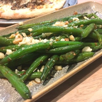 Moku Kitchen - Szechuan Stir-Fry Green Beans with Mac Nuts - Cocktail Bars Near Me - Honolulu, Hawaii