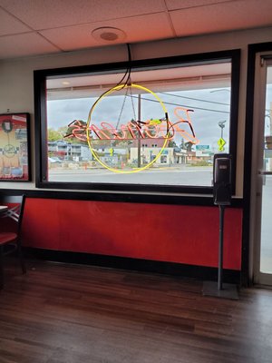 Boomer's Drive-In by null
