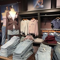 Hollister