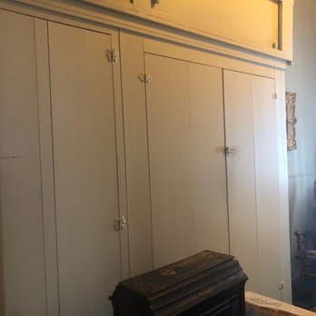 Errea House Museum - Only closet in the house. They didn't have many clothes - Museums Near Me - Tehachapi, California Errea House Museum - Only closet in the house. They didn't have many clothes - Museums Near Me - Tehachapi, California