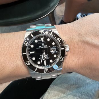 Rolex Boutique Luxury Swiss - Submariner with date - Watches Near Me - Miami, Florida Rolex Boutique Luxury Swiss - Submariner with date - Watches Near Me - Miami, Florida