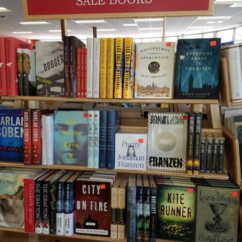 Copperfield's Books - Everbody loves a sale!!! - Bookstores Near Me - Novato, California