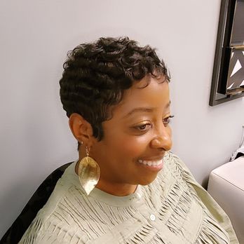Deja'Vu Salon on Carmel - Hair Salons Near Me - Charlotte, North Carolina Deja'Vu Salon on Carmel - Hair Salons Near Me - Charlotte, North Carolina