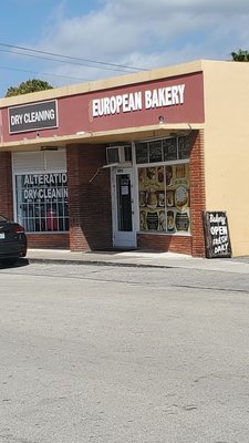 Tastes of Europe Bakery by null
