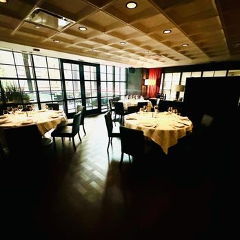 Steak 48 - Dining Room - Steakhouses Near Me - Chicago, Illinois