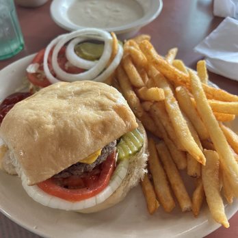The SmokeStack Restaurant - Greasy cheesy cheeseburger and fries - American Near Me - Thurber, Texas The SmokeStack Restaurant - Greasy cheesy cheeseburger and fries - American Near Me - Thurber, Texas