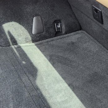 Go Mobile Auto Detailing - Back hatch after - like new! - Auto Detailing Near Me