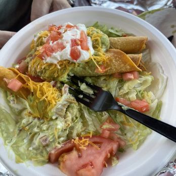 El Taquito Drive-In - Taquitos Deluxe - Mexican Near Me - Colton, California El Taquito Drive-In - Taquitos Deluxe - Mexican Near Me - Colton, California