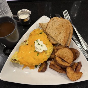 North Street Grille - LOADED MASHED POTATO OMELET - Breakfast & Brunch Near Me - Boston, Massachusetts North Street Grille - LOADED MASHED POTATO OMELET - Breakfast & Brunch Near Me - Boston, Massachusetts