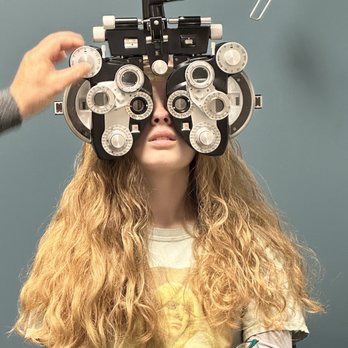 Canyon City Eyecare - During exam. - Optometrists Near Me - Azusa, California Canyon City Eyecare - During exam. - Optometrists Near Me - Azusa, California