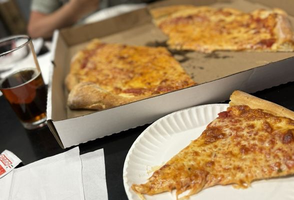 Empire Pizza & Pub by null