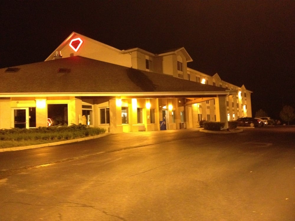 AMERIHOST INN & SUITES Updated June 2024 800 W Emmitt Ave, Waverly
