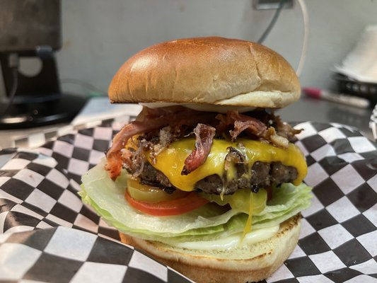 Tres’ House of Cheesesteaks by null