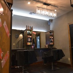 Signatures Salon - Master Stylist cutting station