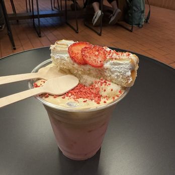 The Brick Room - Specialty drink: reina con flow - strawberry caramel milk and espresso cloud and tres leche cake on top - Coffee & Tea Near Me - Toronto, Ontario
