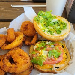 DeeZ - Dressed cheeseburger basket.