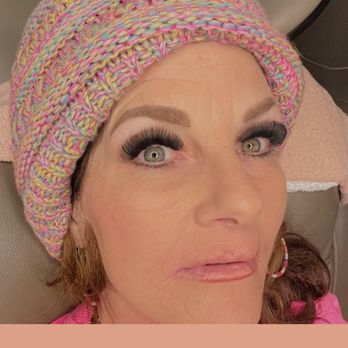 Celebrity Lash - Full Volume - Cosmetics & Beauty Supply Near Me - Rockwall, Texas