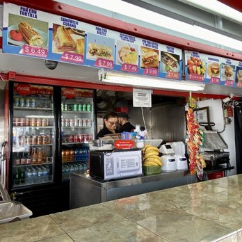 La Esquina Del Pan Con Bistec - 02.19.23 Authentic Cuban sandwiches - Sandwiches Near Me - Miami, Florida La Esquina Del Pan Con Bistec - 02.19.23 Authentic Cuban sandwiches - Sandwiches Near Me - Miami, Florida