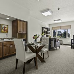 Linden Square Senior Care