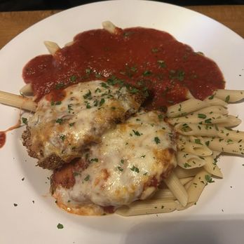Mimmo's Pizzeria and Restaurant - Chicken parm - Pizza Near Me - Saint Albans, Vermont Mimmo's Pizzeria and Restaurant - Chicken parm - Pizza Near Me - Saint Albans, Vermont