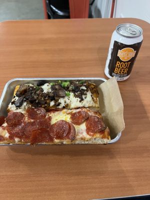 Pizza By Ruffin by null