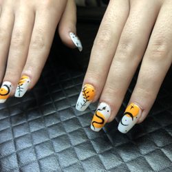 Mystique Edge - gel x nails