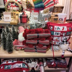 Linen Chest - Xmas decor
